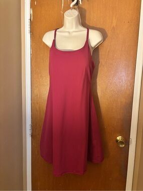 HALARA Sleeveless Midi Dress in Deep Rose